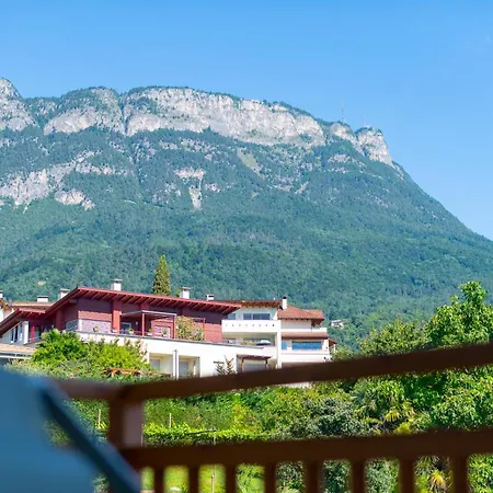 Maison Sous Le Ciel